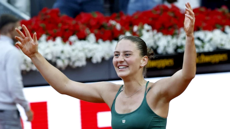 Marta Kostyuk remporte le WTA 1000 de Madrid et grimpe à la 15e place