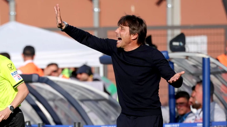 Napoli tenu en échec, l'Inter à un point du titre