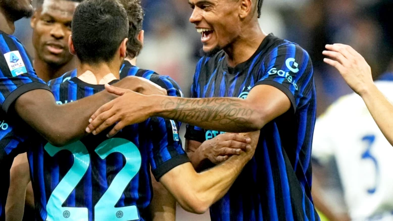 Inter Milan sacré champion d'Italie : Sommer et Akanji décisifs