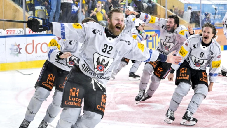 Héros à Fribourg, Lucas Wallmark retourne en Suède avec Björklöven