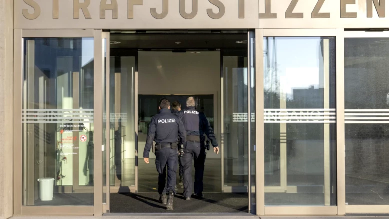 Féminicide à Binningen (BL) : perpétuité requise pour le mari accusé