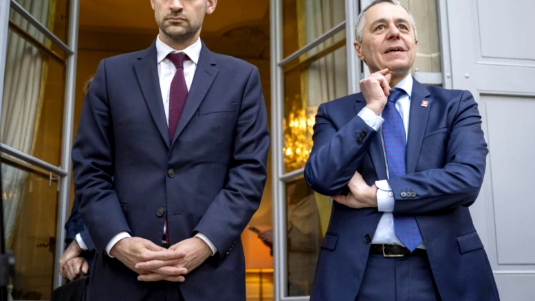 Rencontre franco-suisse à Genève : préparation du G7 d'Evian