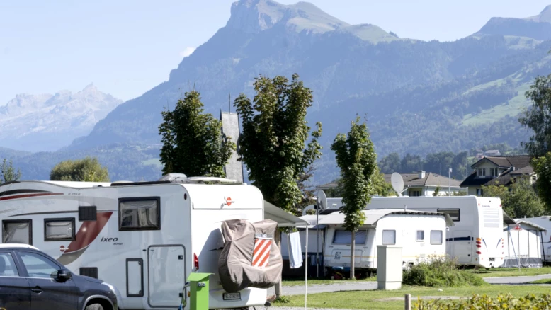 Parahôtellerie en Suisse : hausse des réservations pour l'été