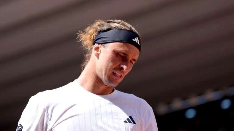 Zverev rassurant : victoire en 3 sets contre Bonzi à Roland-Garros