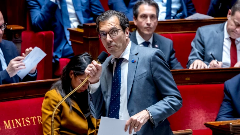 G7 : les ministres du travail avancent sur l'IA à Genève