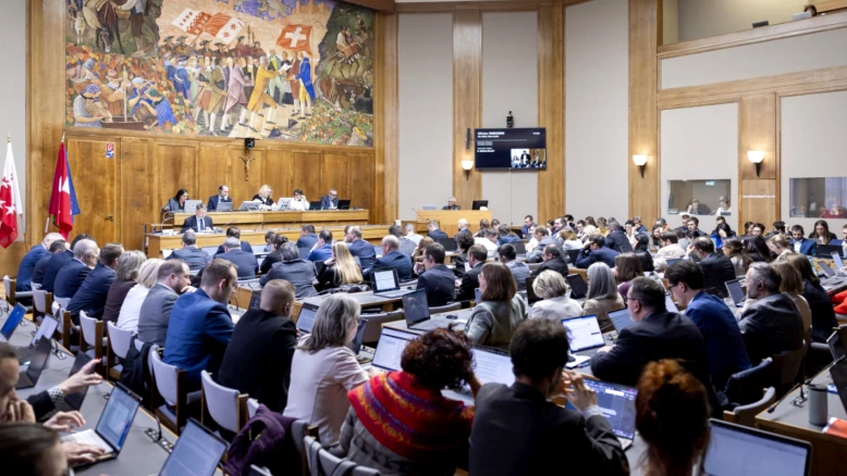 Valais : vers la fin du cumul des mandats pour les conseillers d'État