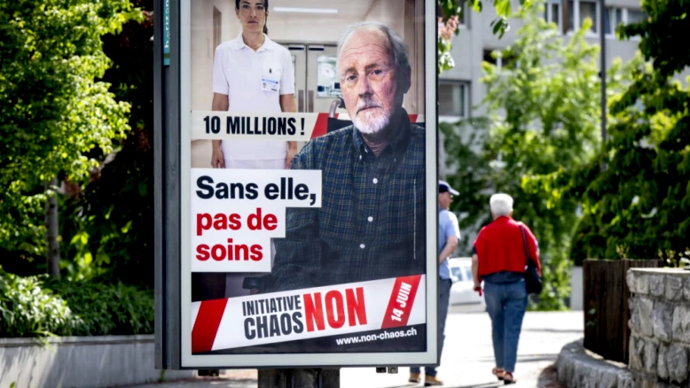 L'initiative 'Pas de Suisse à 10 millions' rejetée à 55%