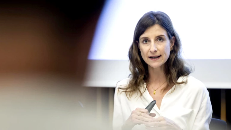 Réduction Budgetaire Santé Vaudoise: Justifications par Rebecca Ruiz