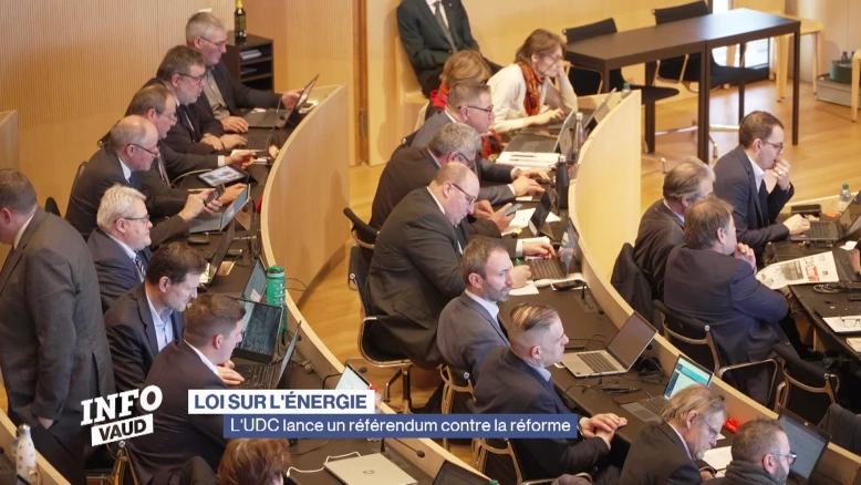 L'UDC lance un référendum contre la loi sur l'énergie