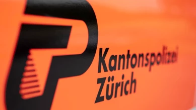 La police cantonale zurichoise garde la couleur de peau dans Ripol