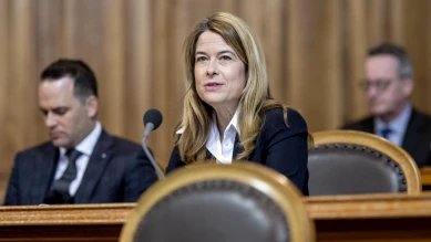 Protéger les droits des médias face à l'IA en Suisse