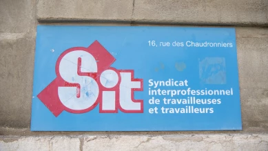 À Genève, le SIT dénonce le traitement policier des femmes sans-papiers