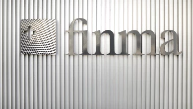 TAF annule la décision de la Finma sur les AT1 de Credit Suisse