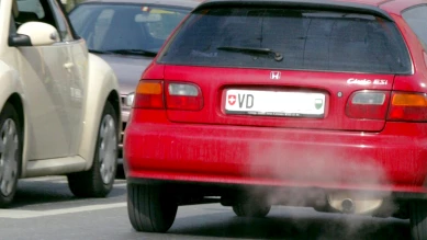 Vaud: taxe voitures polluantes majorée à 40% et frais de 25 francs