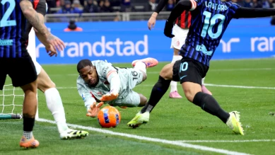 Milan bat l'Inter 1-0 : Pulisic marque, Maignan arrête le penalty