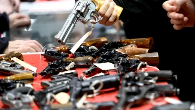 31e bourse internationale aux armes à Lausanne — 5-7 décembre