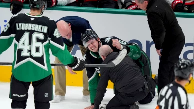 Les Stars s'imposent en NHL, Lian Bichsel se blesse à la cheville