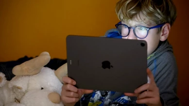 Réseaux sociaux: pression à la minceur chez les jeunes filles