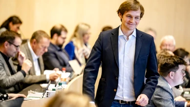 Sébastien Cala candidat PS Vaud pour remplacer Rebecca Ruiz