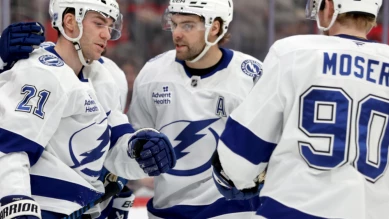 Josi et Moser: deux passes décisives et larges victoires en NHL