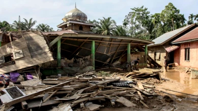 Indonésie : plus de 1 000 morts après inondations et glissements
