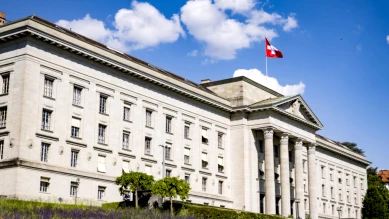 Genève: la révocation d'un cadre supérieur jugée disproportionnée