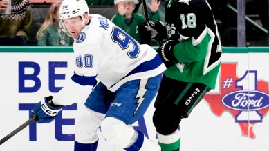 Tampa Bay bat Dallas 4-1 et reprend la tête de l'Est (NHL)
