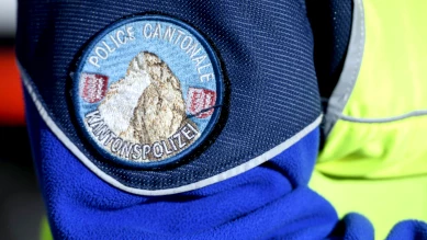 Valais: arnaques aux faux policiers et banquiers ciblent les seniors