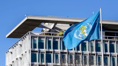 Les États‑Unis affirment avoir quitté l'OMS, qui invoque des arriérés