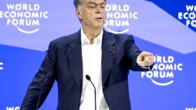 André Hoffmann veut Klaus Schwab présent comme visiteur au WEF 2027