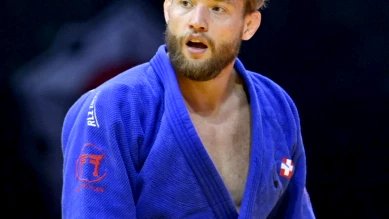 Nils Stump: déchirure du LCA et ménisque au genou droit, opéré