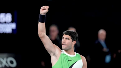 Carlos Alcaraz remporte l'Open d'Australie et complète le Grand Chelem