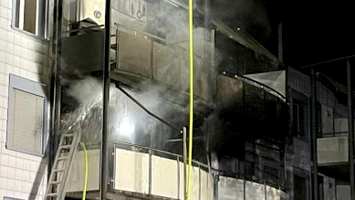 Incendie à Flamatt : évacuation d’un immeuble locatif sans blessé, enquête en cours