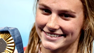 Summer McIntosh bat le record du monde du 200 m 4 nages lors des sélections canadiennes