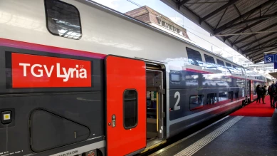 Réduction des TGV directs Paris-Lausanne en 2026 : inquiétudes des élus vaudois et impacts régionaux