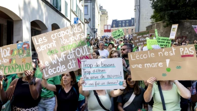 Manifestation à Lausanne : Les enseignantes 1-2P vaudoises réclament des moyens supplémentaires