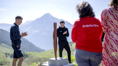 Mémorial en Hommage à Gino Mäder et Sécurité Future au Col de l'Albula