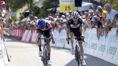 Onley remporte l'étape, Vauquelin en maillot jaune
