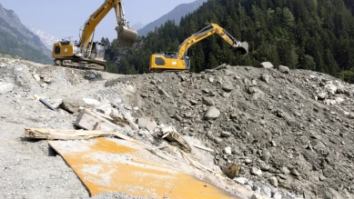 Lourtier: Installation du Pont Militaire par l'Armée Suisse en Val de Bagnes