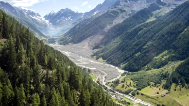 Éboulement Blatten: mouvements visibles par satellite dès 2016