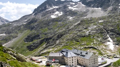 Motard tué près du col du Grand-Saint-Bernard à Bourg-Saint-Pierre