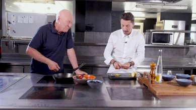 Fruits d’automne, terre de seigle et sorbet framboise