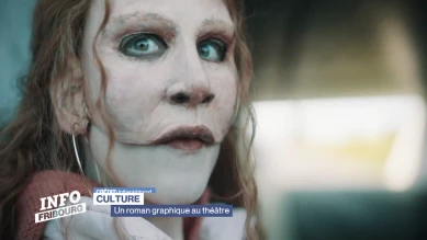 Un roman graphique au théâtre