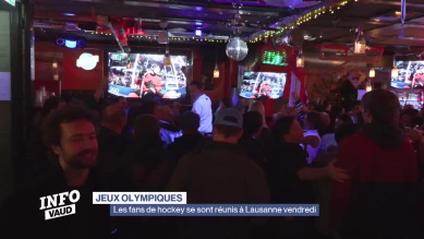 Les fans de hockey se sont réunis à Lausanne vendredi