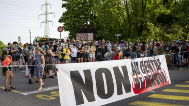 Manifestation contre le centre pour requérants du Grand-Saconnex