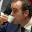 Lecornu échappe de peu à la censure, débats budgétaires à l'Assemblée