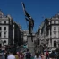 Statue installée à Waterloo Place : 'Banksy' griffonné sur le socle