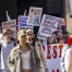 Genève : près de 3 000 fonctionnaires manifestent contre l'austérité
