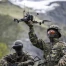 L'armée suisse poursuit les essais de minidrones FPV sur le terrain
