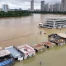 Chine : secours cherchent sinistrés après crues, typhon Bavi menace